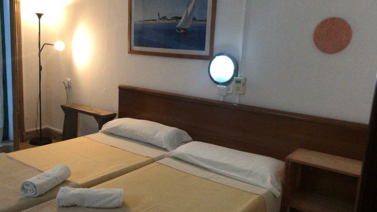 Casa De Huespedes La Pena Hotel Ibiza-stad Buitenkant foto
