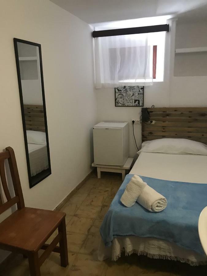 Casa De Huespedes La Pena Hotel Ibiza-stad Buitenkant foto